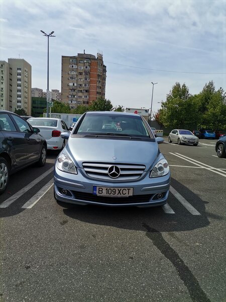 Mercedes-Benz B 170