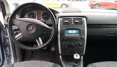 Mercedes-Benz B 170