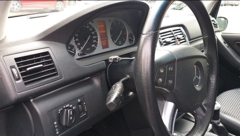 Mercedes-Benz B 170