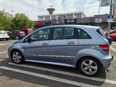 Mercedes-Benz B 170